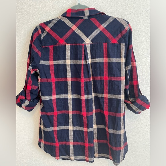 Plaid Button-up Shirt - Picture 2 of 3